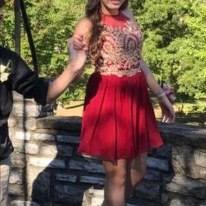 Selling homecoming dress!!